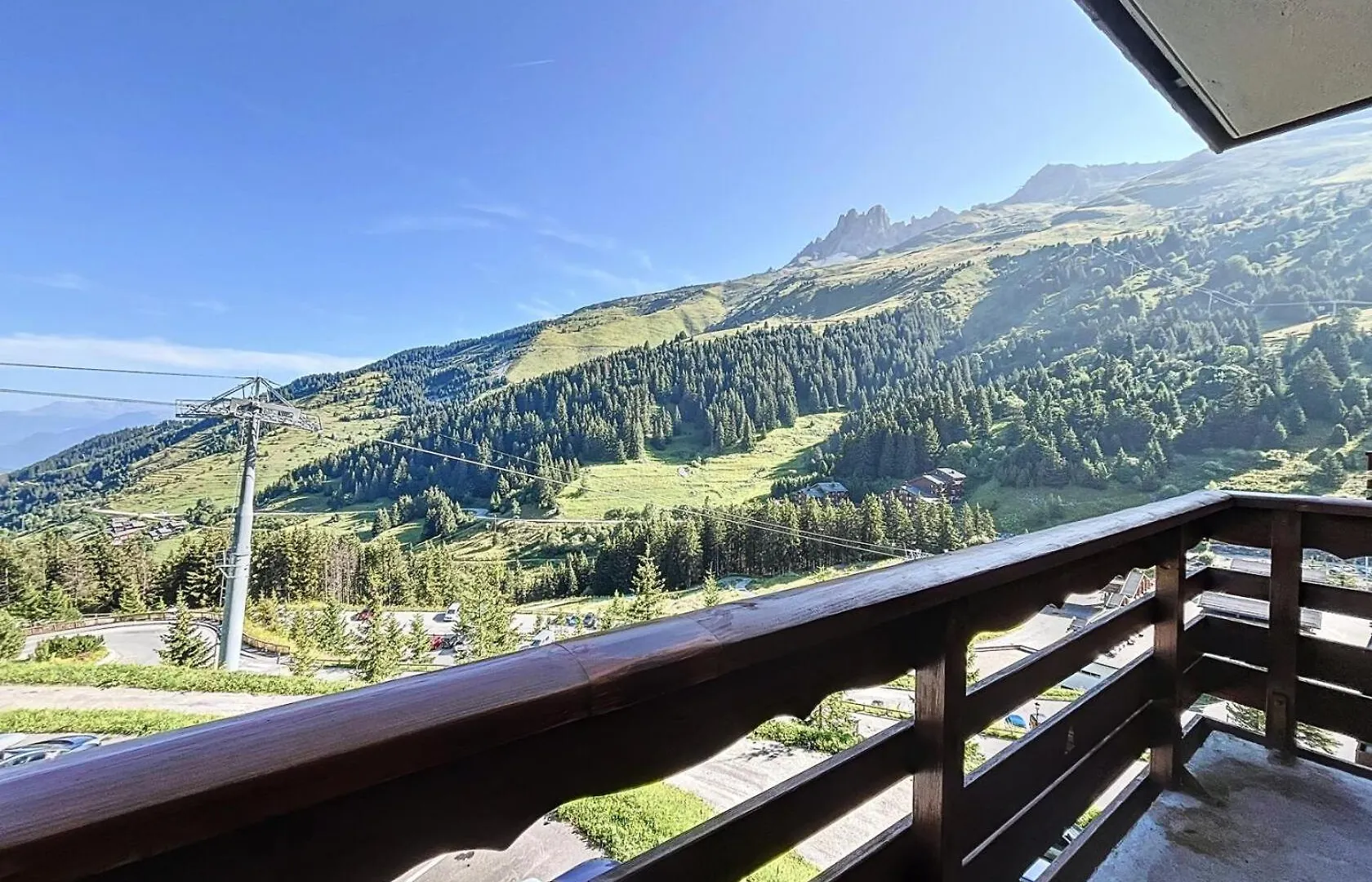 Residence Plein Soleil - Lumineux, Ski-In, Ski-Out, Location Ideal Mae-3731 Les Allues 0*,  Γαλλία